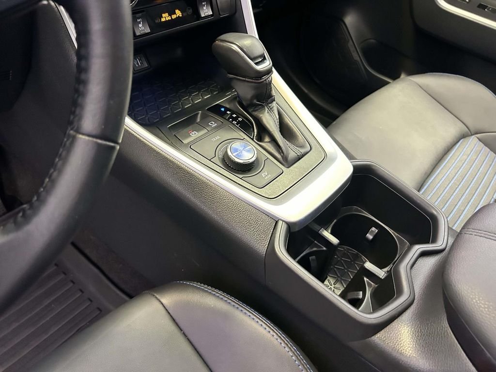 Certified Used 2025 Silver Toyota XSE image 20