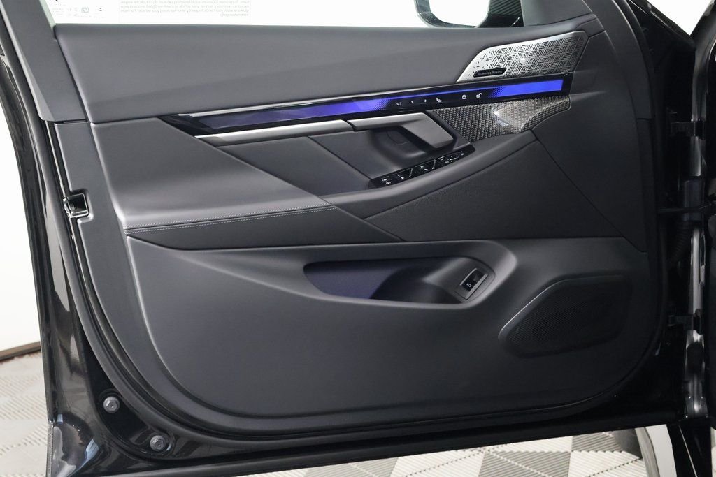 2026 BMW M5 M5 - Photo 7