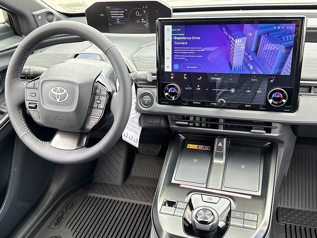 New 2026 Wind Chill Pearl w/Midnight Black Metallic Roof Toyota XSE image 3