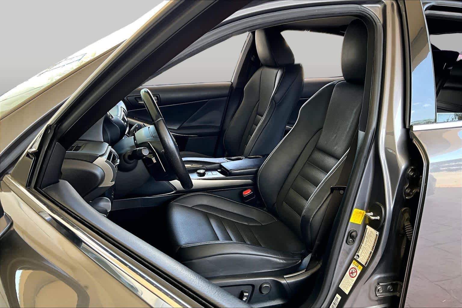 Used 2018 Nebula Gray Pearl Lexus  image 7