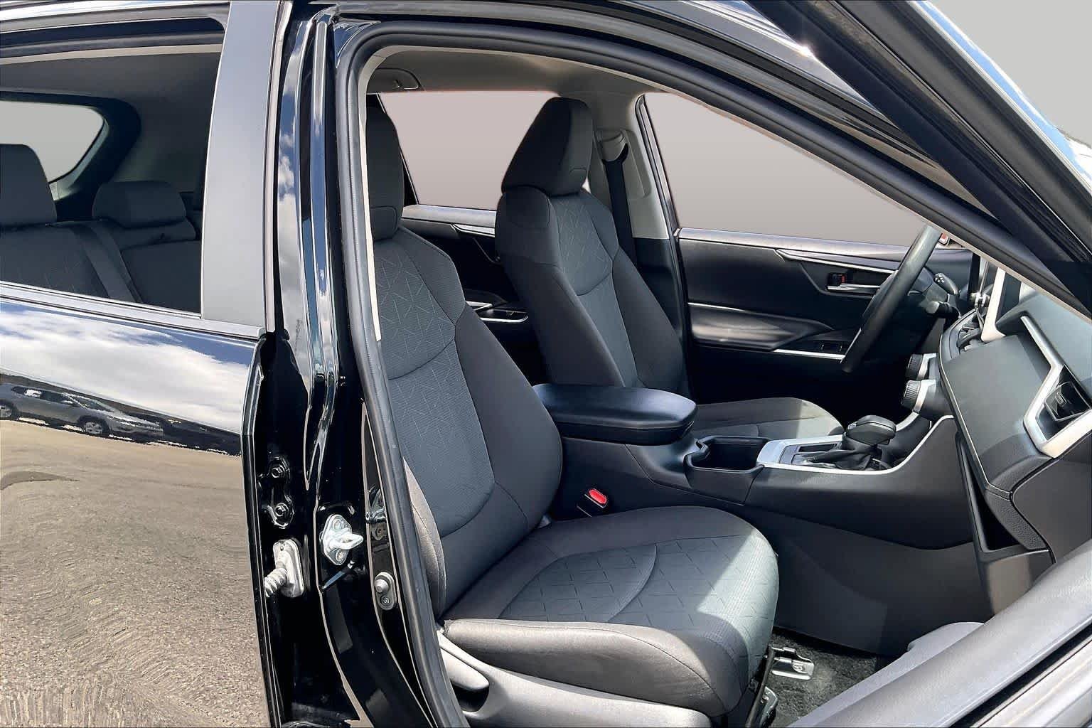 Used 2024 Midnight Black Metallic Toyota XLE image 9