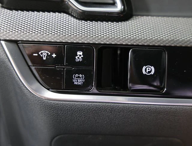 2025 Kia Sportage LX Hybrid - Photo 23