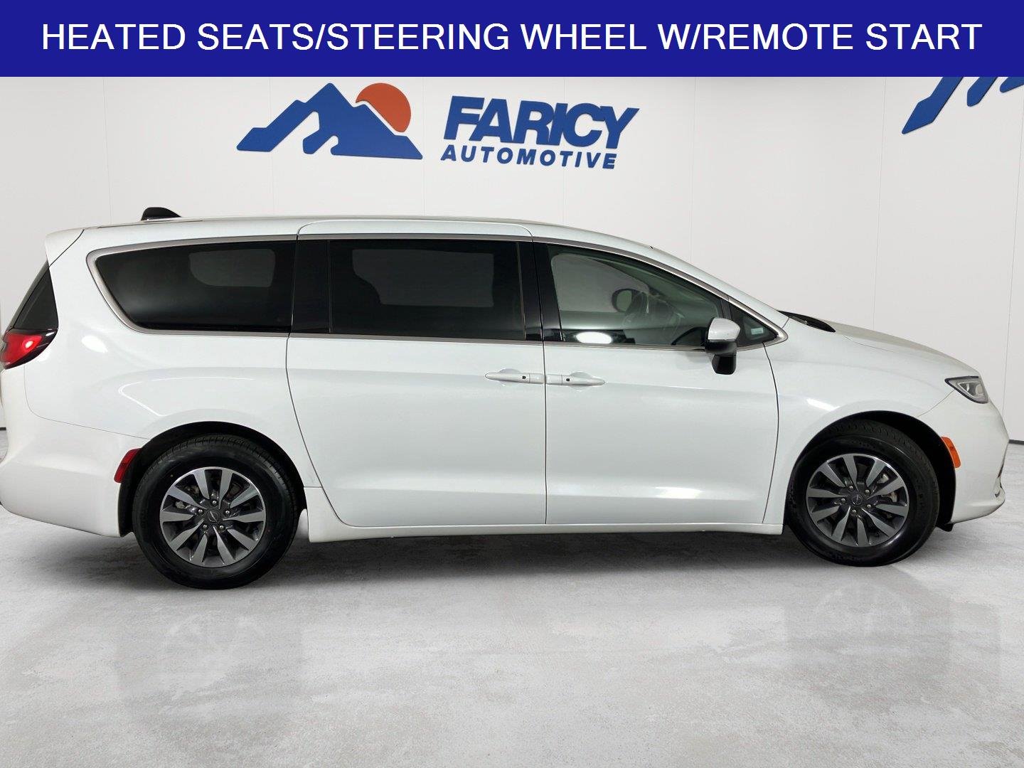 Used 2023 Bright White Clearcoat Chrysler Hybrid Touring L image 7