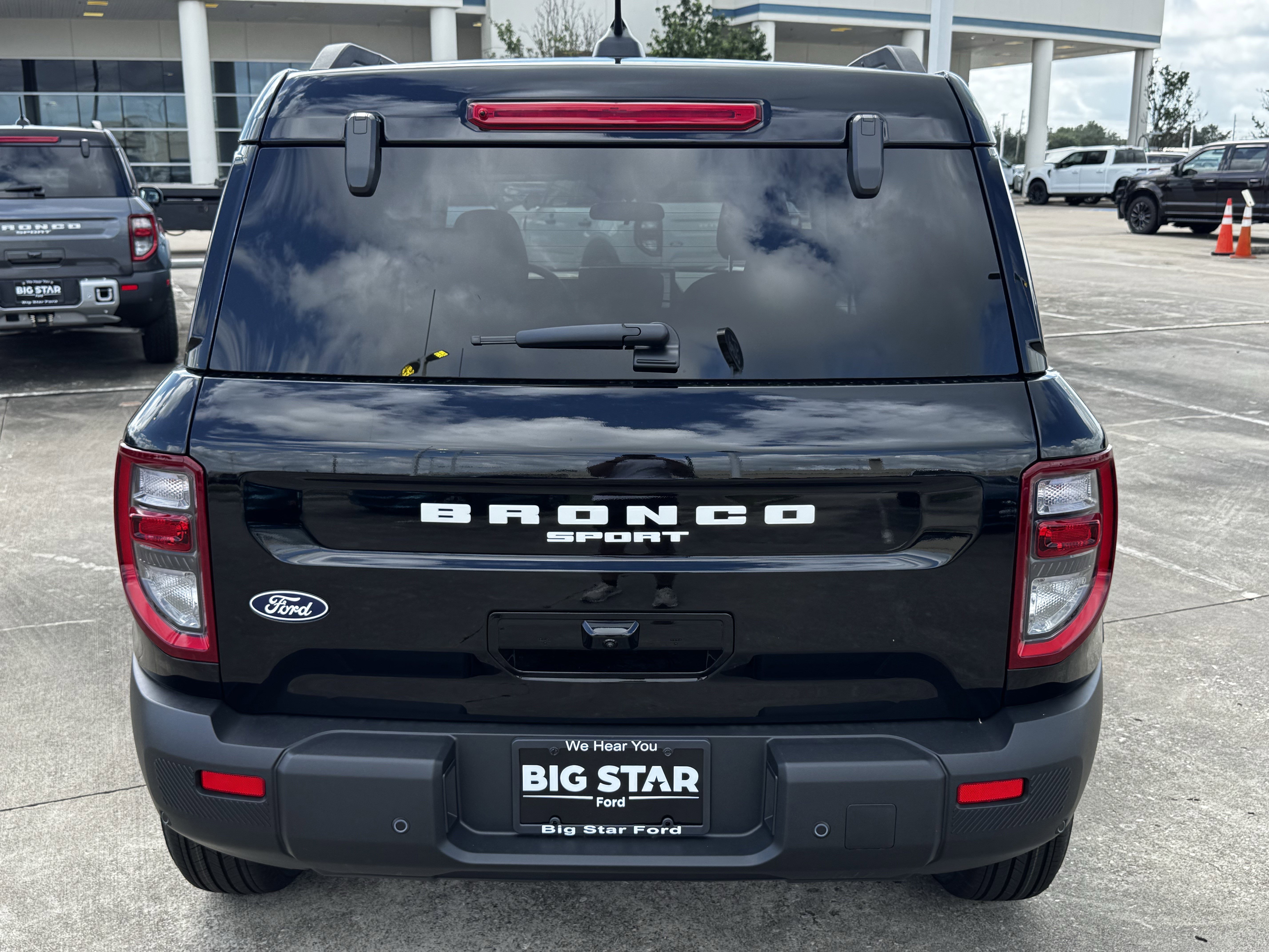 New 2026 Shadow Black Ford Big Bend image 8