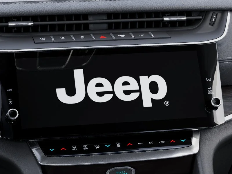 New 2026 Bright White Clear-Coat Exterior Paint Jeep Laredo image 10