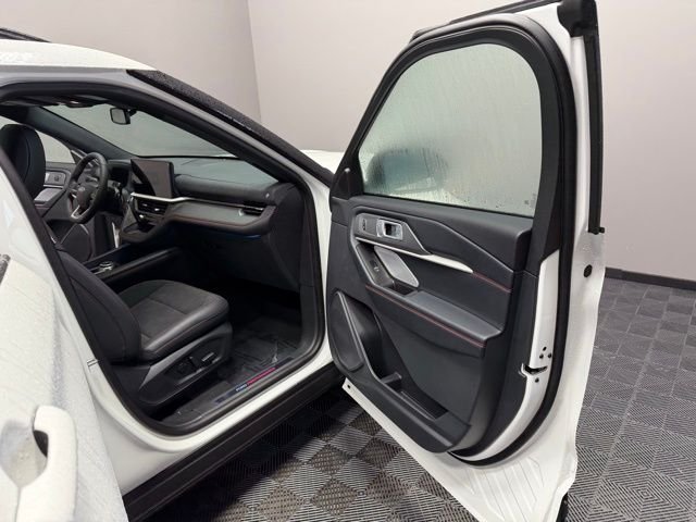 New 2026 Star White Metallic Tri-Coat Ford ST image 23