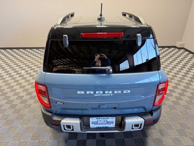 New 2026 Azure Gray Metallic Tri-Coat Ford Badlands® image 11
