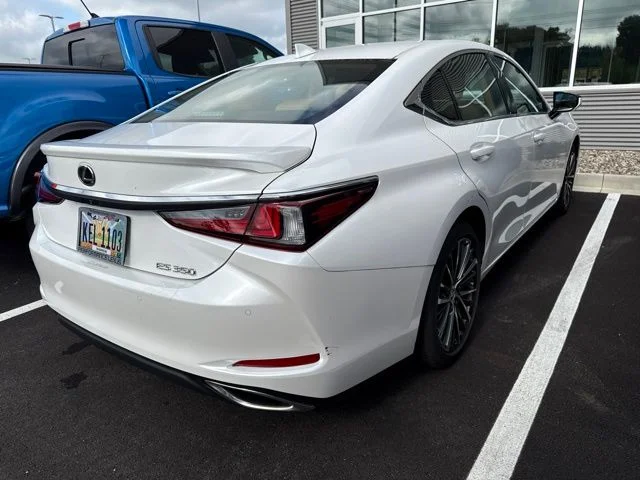 Used 2024 Eminent White Pearl Lexus 350 image 4