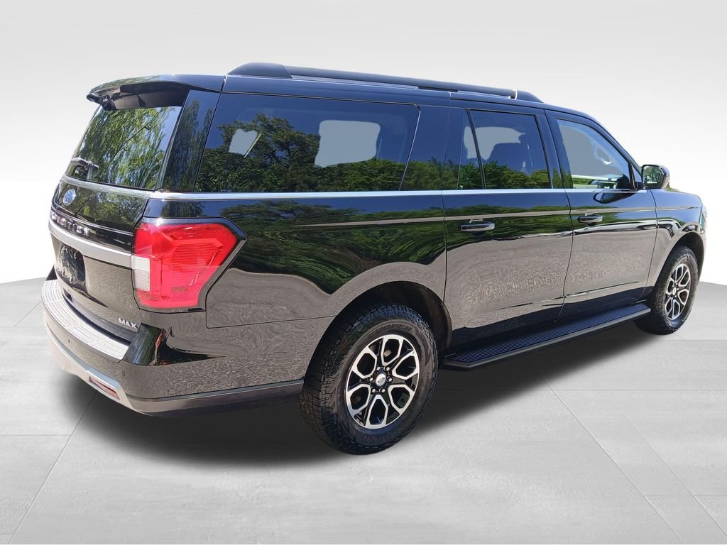 Used 2024 Black Ford XLT image 5