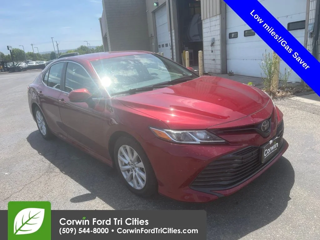 2019 Toyota Camry 2.5 Auto LE's photo
