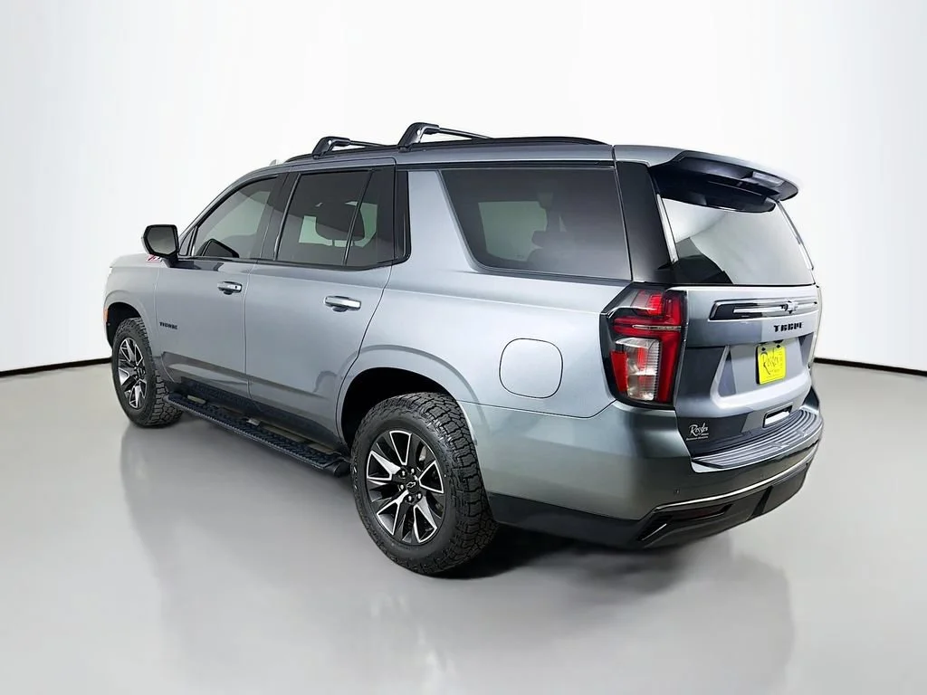 Used 2022 Satin Steel Metallic Chevrolet Z71 image 8