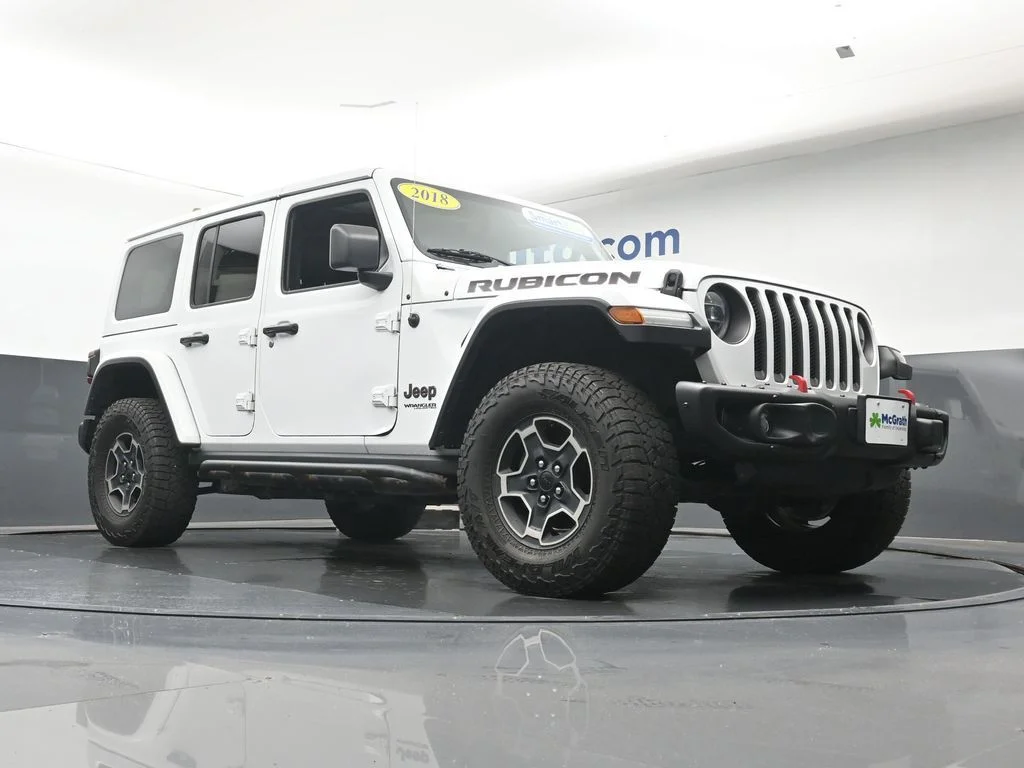 Used 2018 White Jeep Unlimited Rubicon image 26