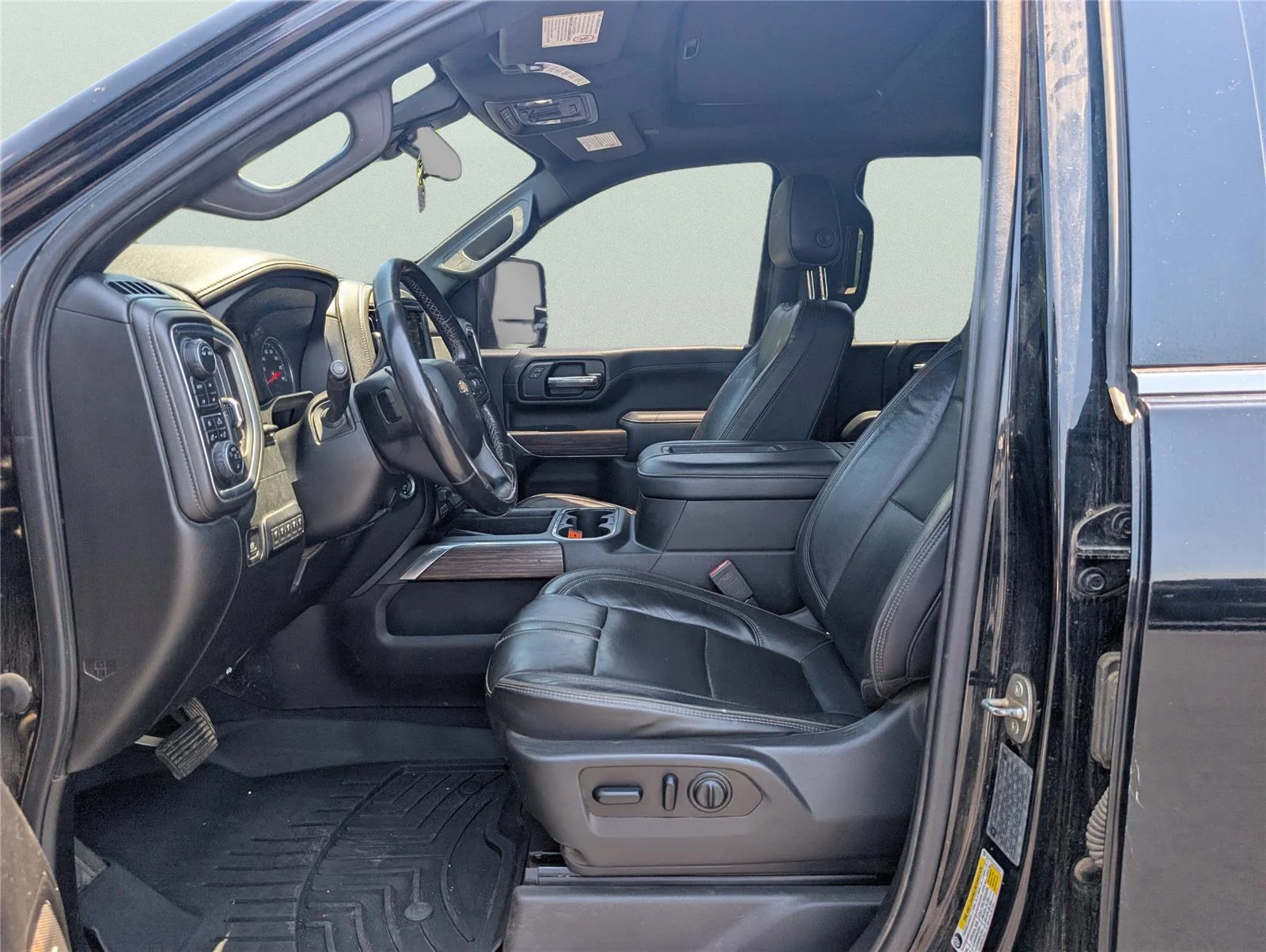 Used 2020 BLACK Chevrolet High Country image 10