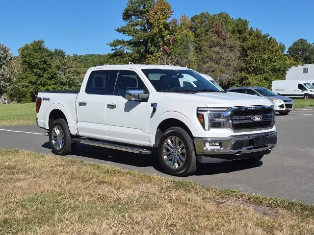 Used 2024 White Ford Lariat image 15