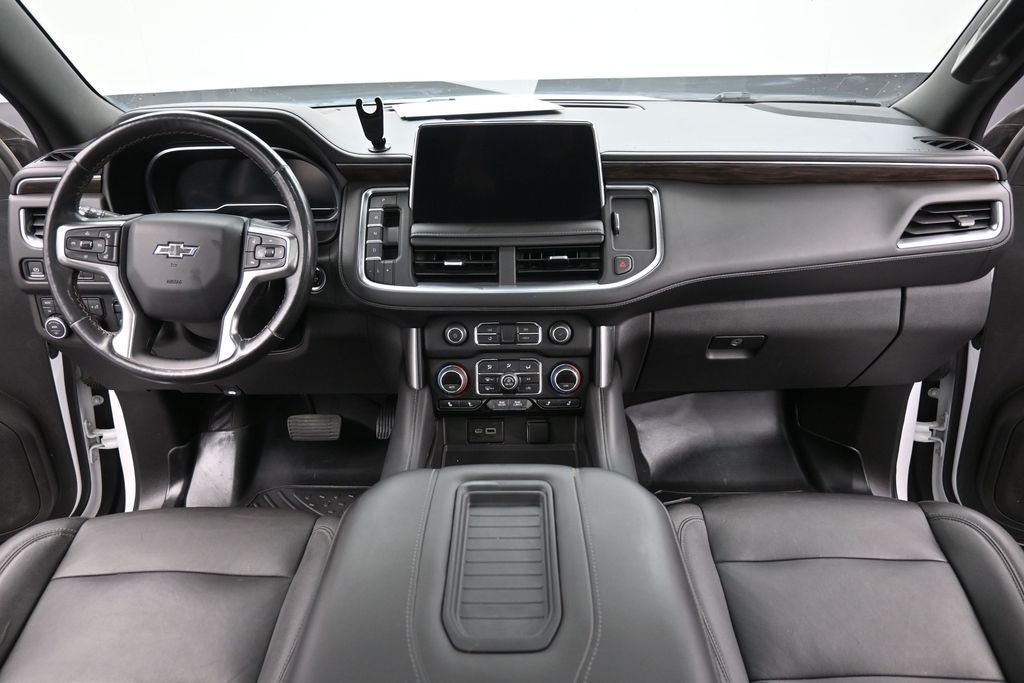 Used 2022 White Chevrolet Z71 image 12