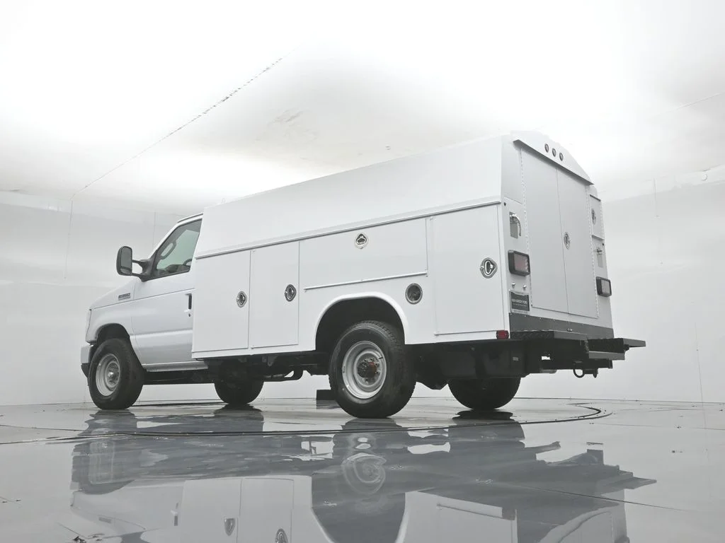 New 2026 White Ford Base image 50