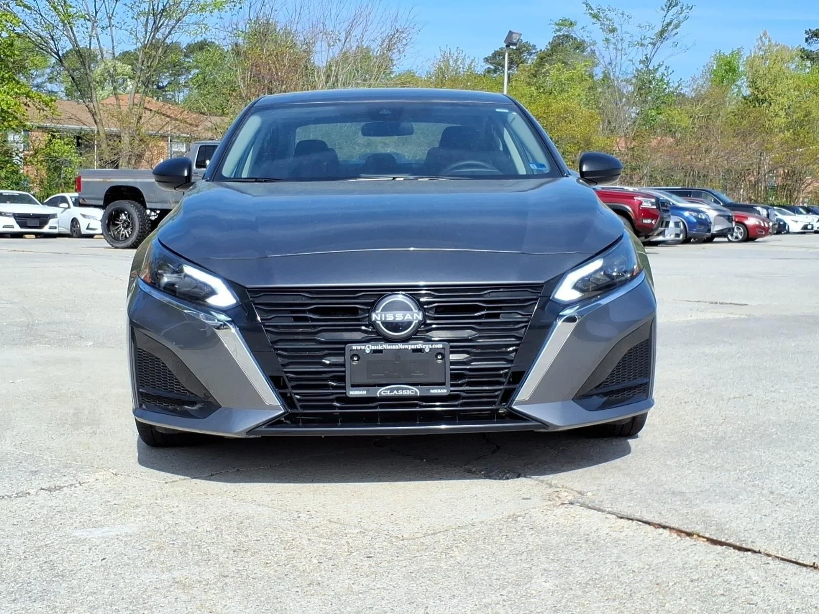 2025 Nissan Altima