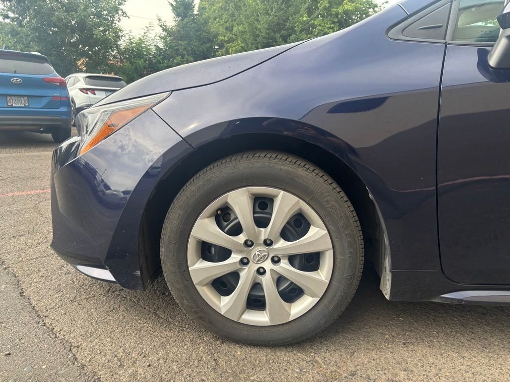 2024 Toyota Corolla LE - Photo 11