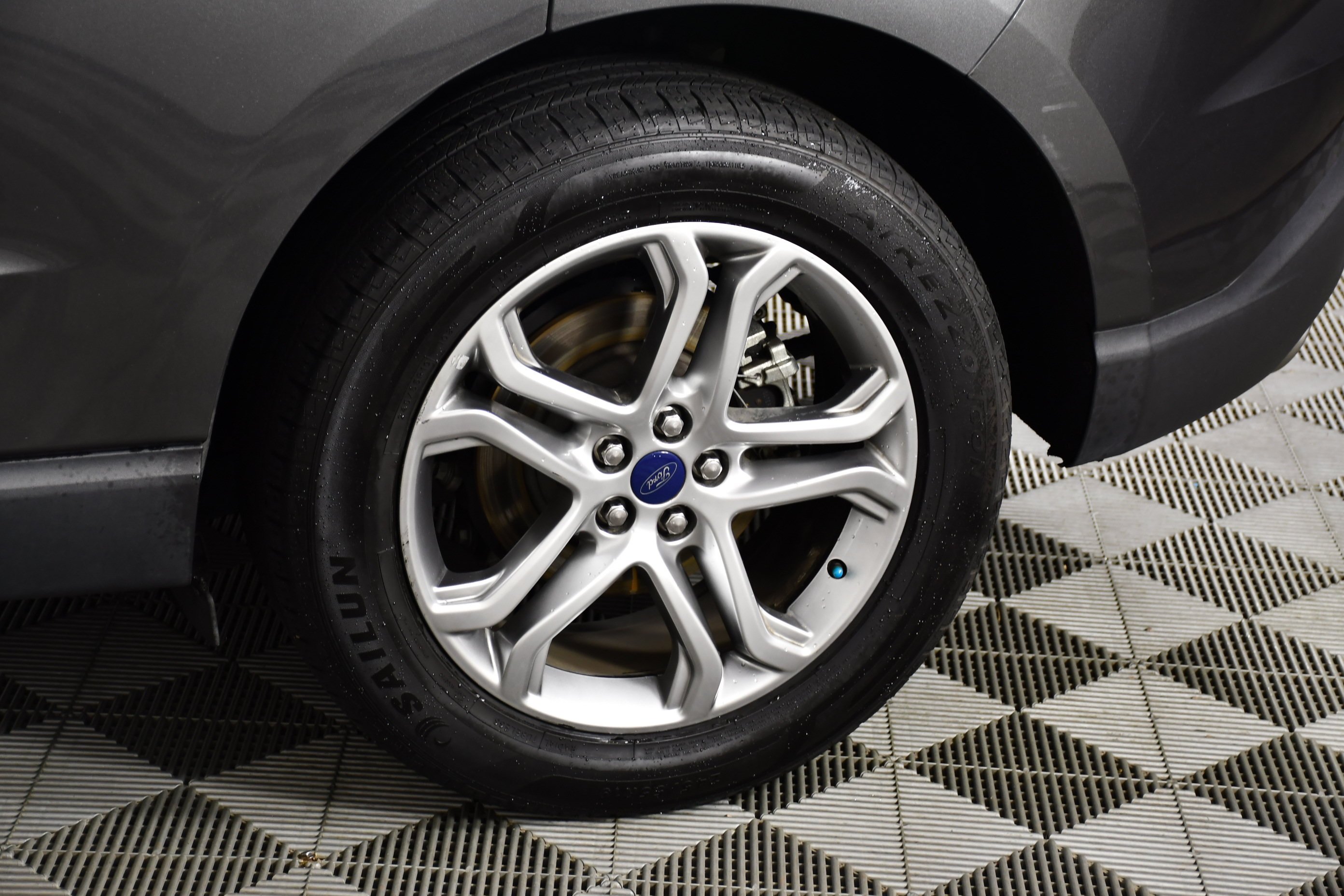 Used 2016 Magnetic Ford Titanium image 52