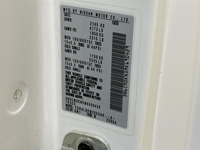 Used 2021 White Nissan S Xtronic CVT image 30