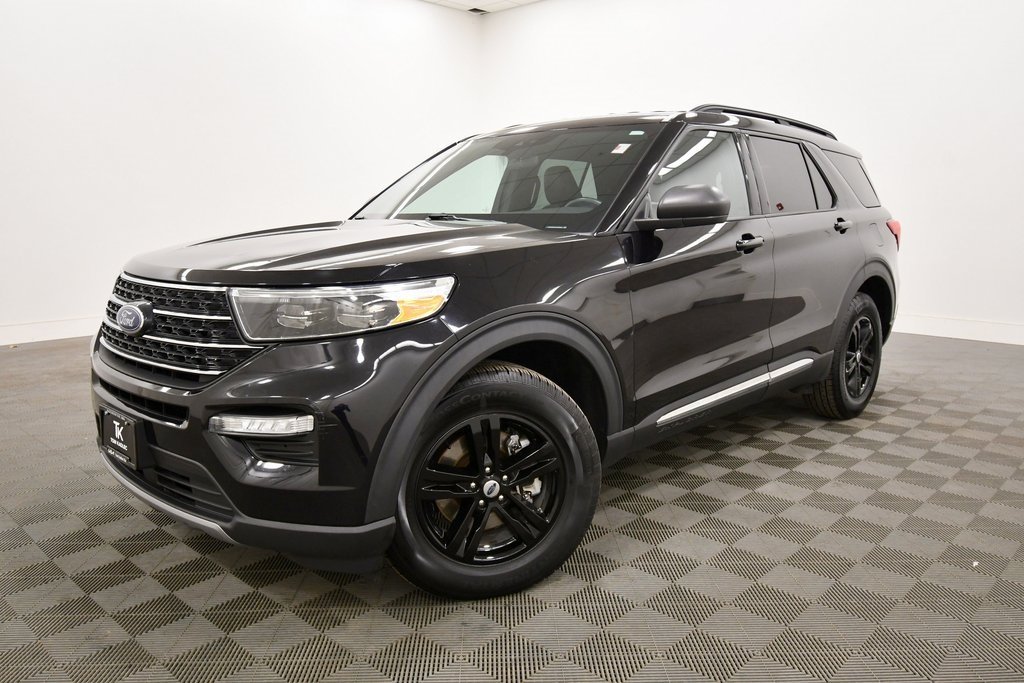 Used 2020 Ford Explorer XLT with VIN 1FMSK8DH2LGA62931 for sale in Rochester, Minnesota