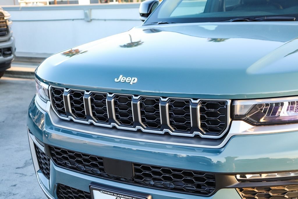 New 2026 Steel Blue Jeep Limited image 6