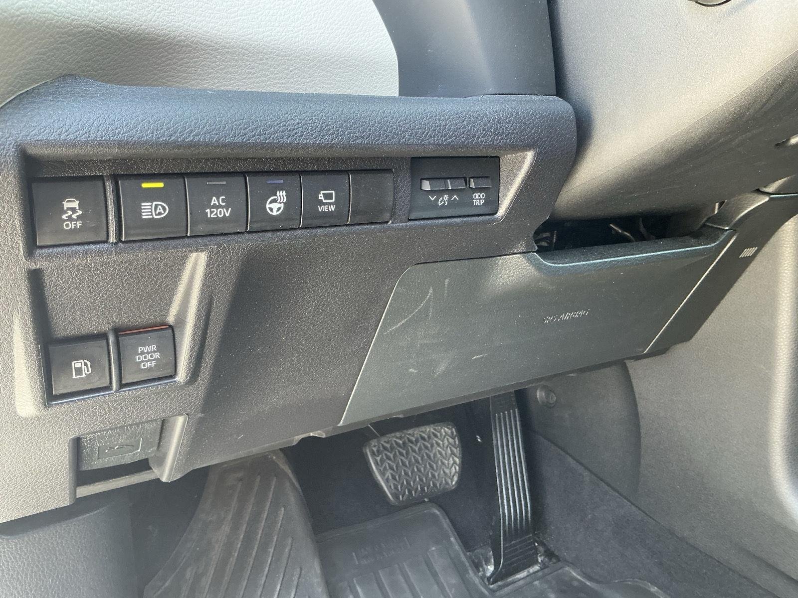 Certified Used 2024 Windchill Pearl Toyota Platinum image 14