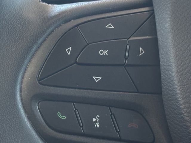 Used 2022 White Jeep Trailhawk image 11