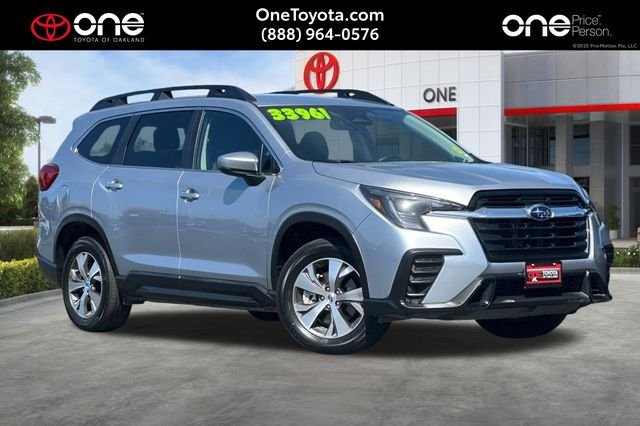 2025 Subaru Ascent Premium 8 Passenger's photo