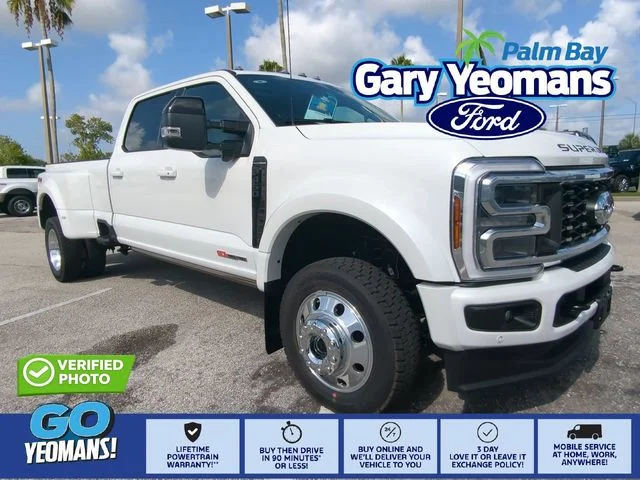 New 2026 Star White Metallic Tri-Coat Ford F-450® Platinum® image 1