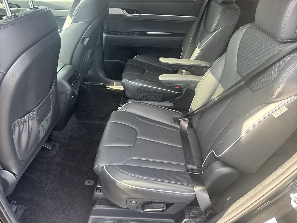 Used 2025 Black Hyundai XRT image 19
