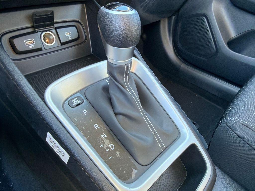 New 2026 Green Hyundai SE image 30