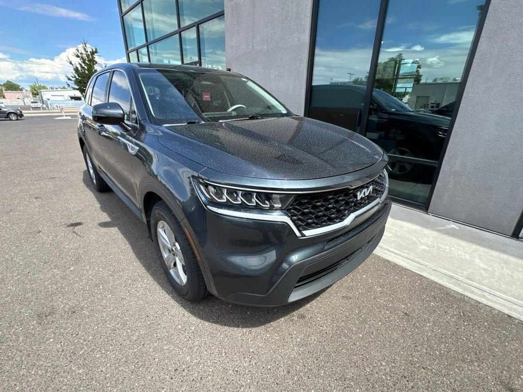 Used 2022 Gray Kia LX image 4