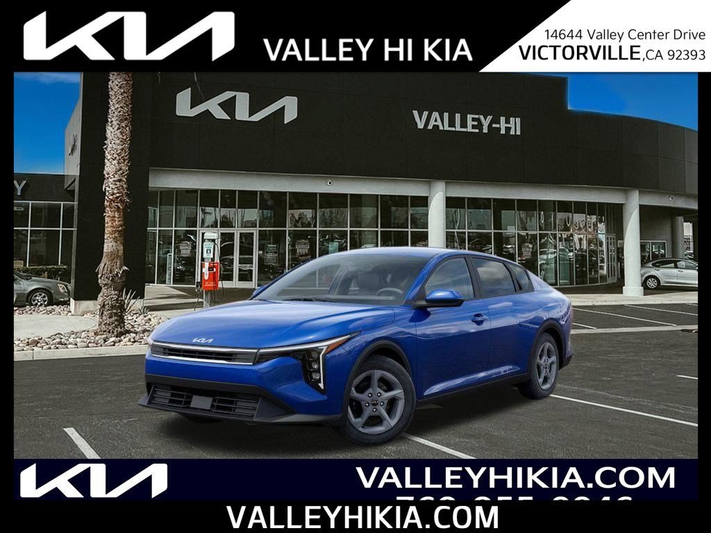 2025 Kia K4 LXS