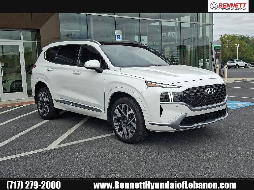 Used 2023 White Hyundai Calligraphy image 1