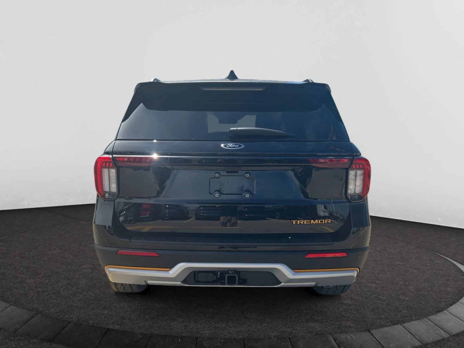 New 2026 Agate Black Metallic Ford Tremor image 4