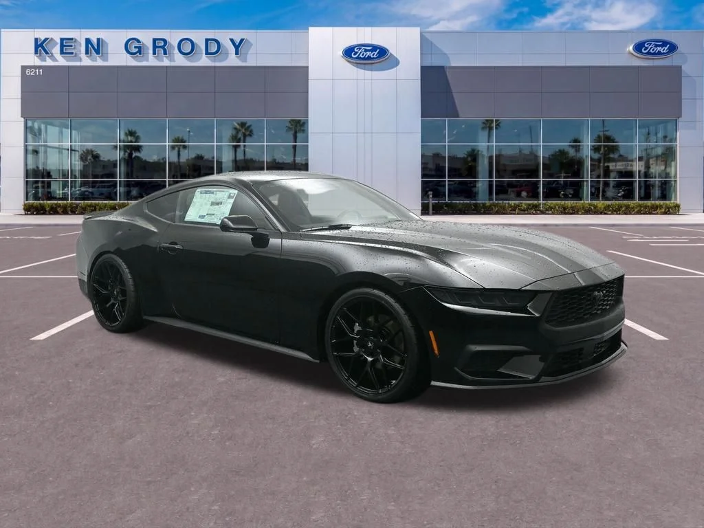 2026 Ford Mustang EcoBoost Fastback's photo