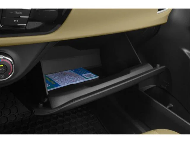 Used 2015 Slate Metallic Toyota L image 17
