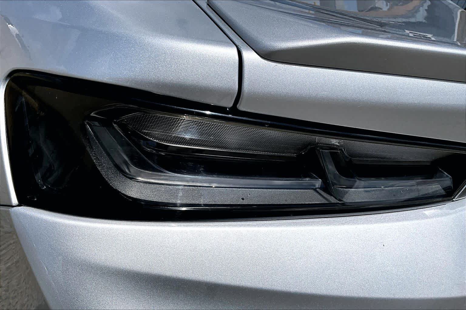 Used 2018 Silver Ice Metallic Chevrolet 1LT image 31