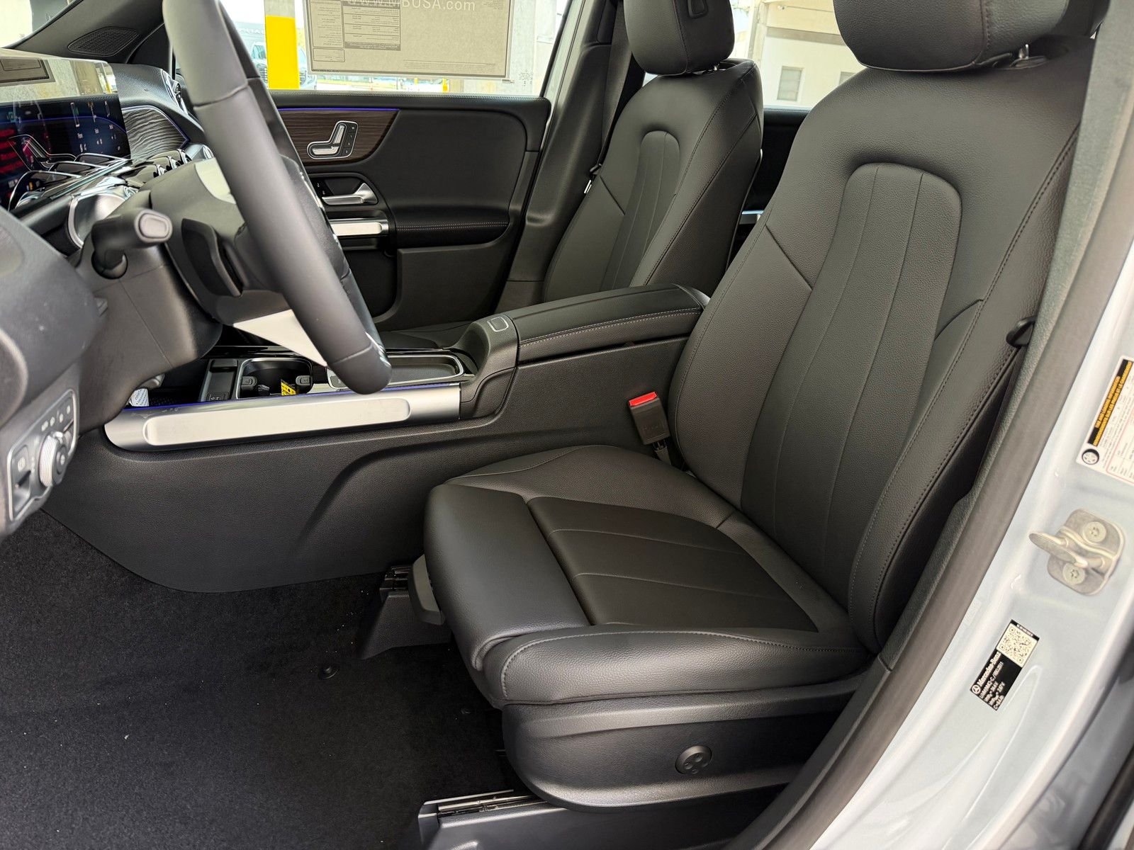 New 2026 Cirrus Silver Metallic Mercedes-Benz GLB 250 image 12