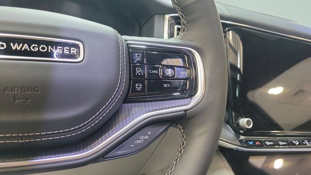 New 2026 Steel Blue Exterior Paint Jeep Summit Obsidian image 20