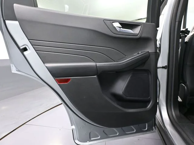 2024 Ford Escape Platinum - Photo 28