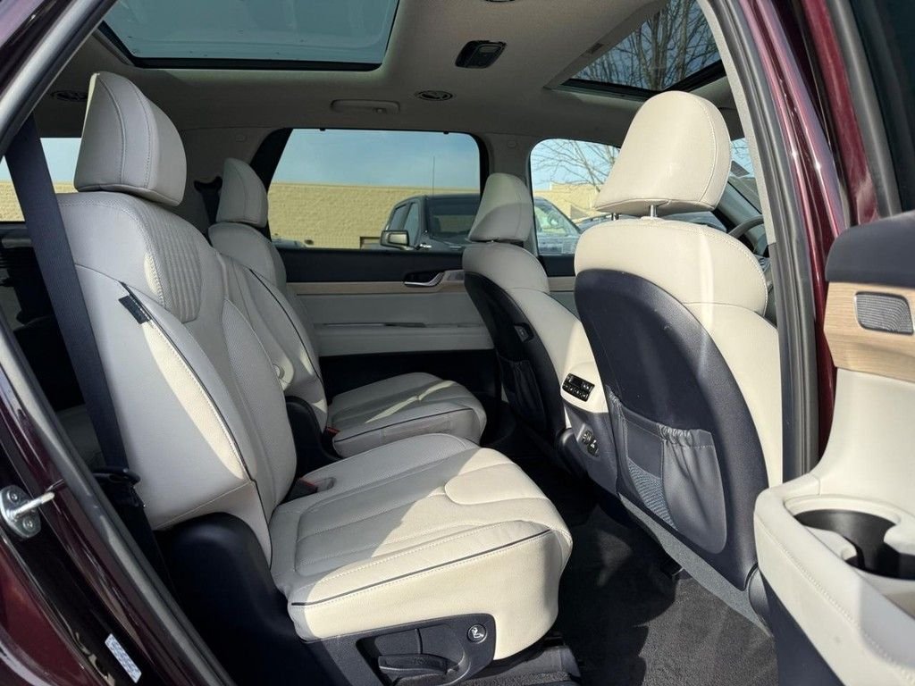 2024 Hyundai Palisade Limited - Photo 11