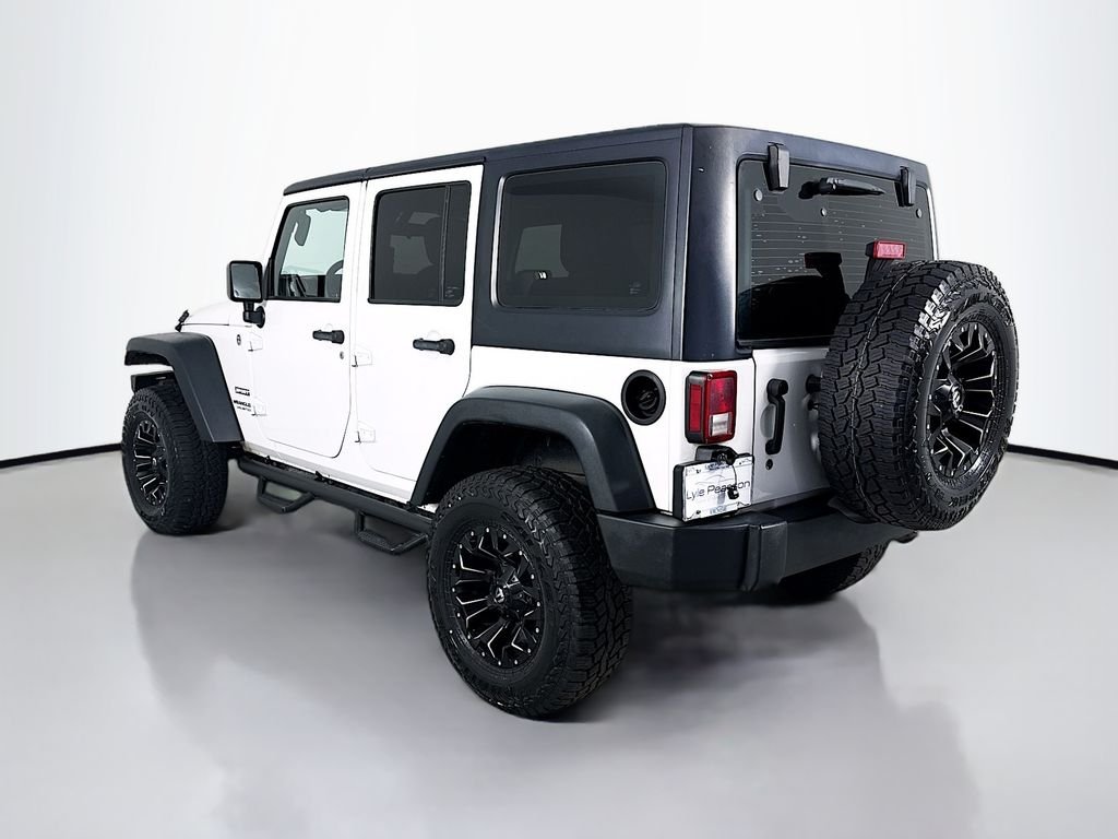 Used 2015 White Jeep Unlimited Sport image 3