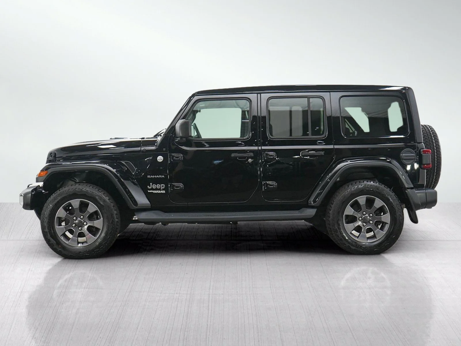 Used 2020 Jeep Wrangler Unlimited Sahara with VIN 1C4HJXEG7LW202317 for sale in Hopkins, Minnesota