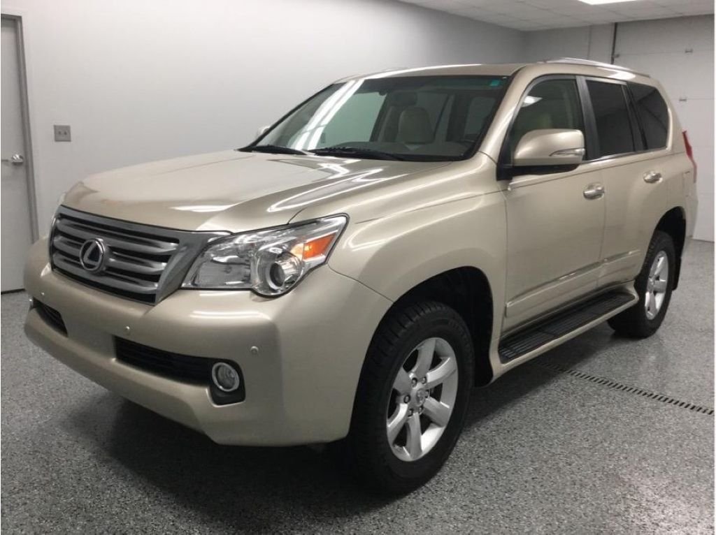 Used 2013 Beige Lexus 460 image 1