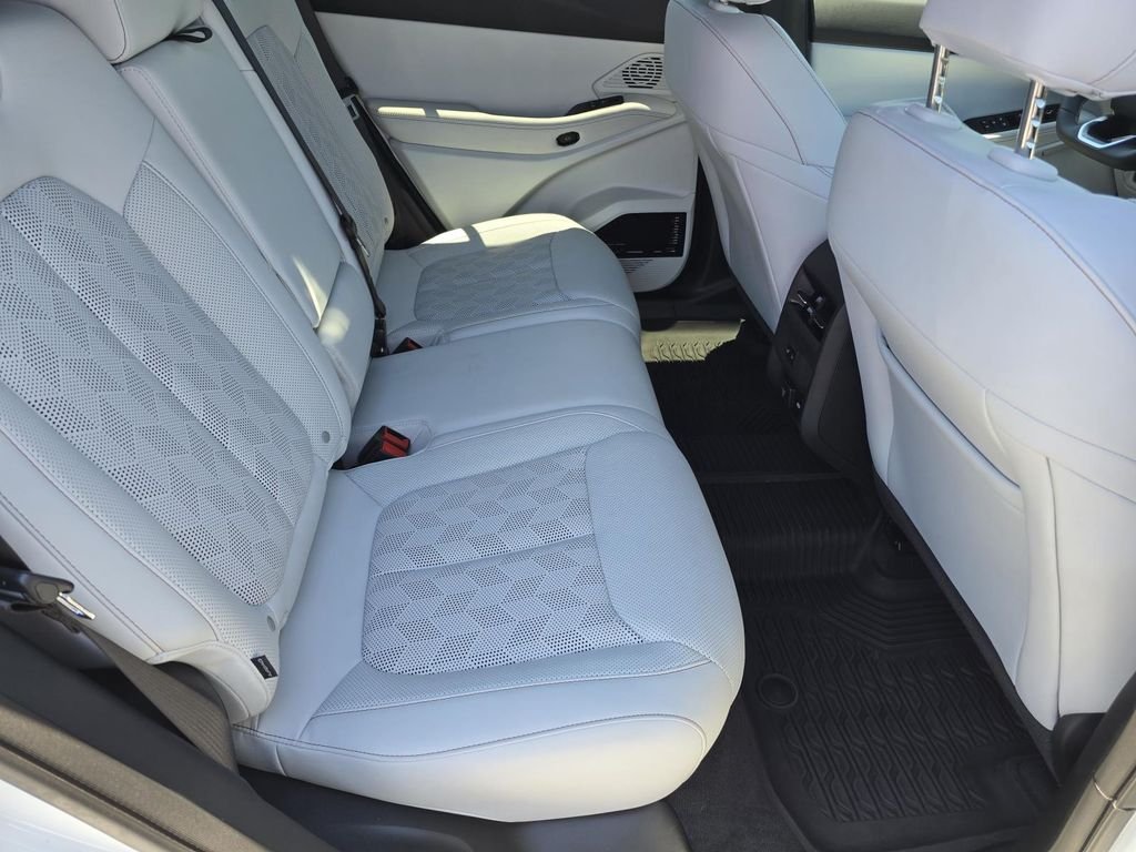 2026 Jeep Cherokee Overland - Photo 20