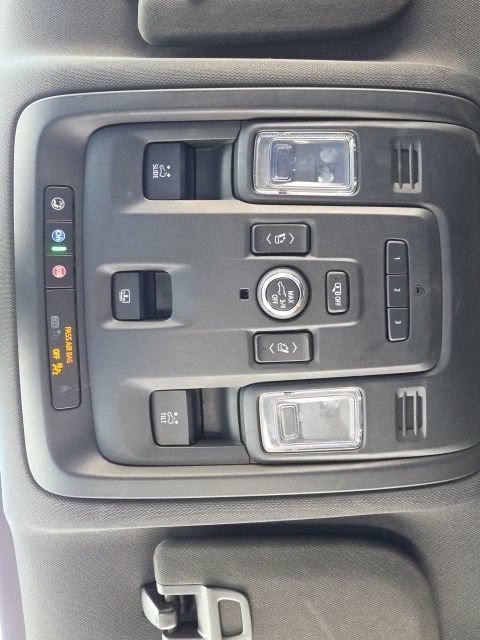 2021 GMC Yukon XL AT4 - Photo 23