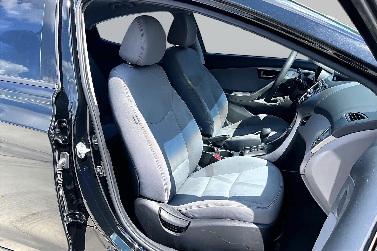 Used 2013 Phantom Black Metallic Hyundai GLS image 8
