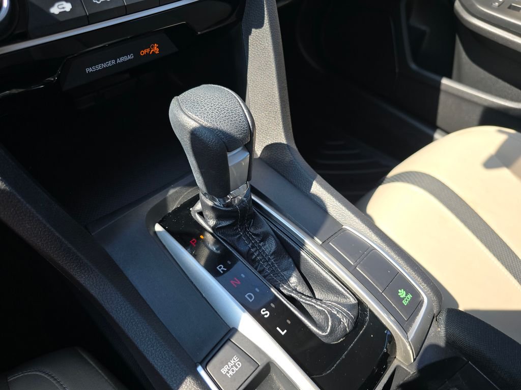 Used 2018  Honda EX image 26